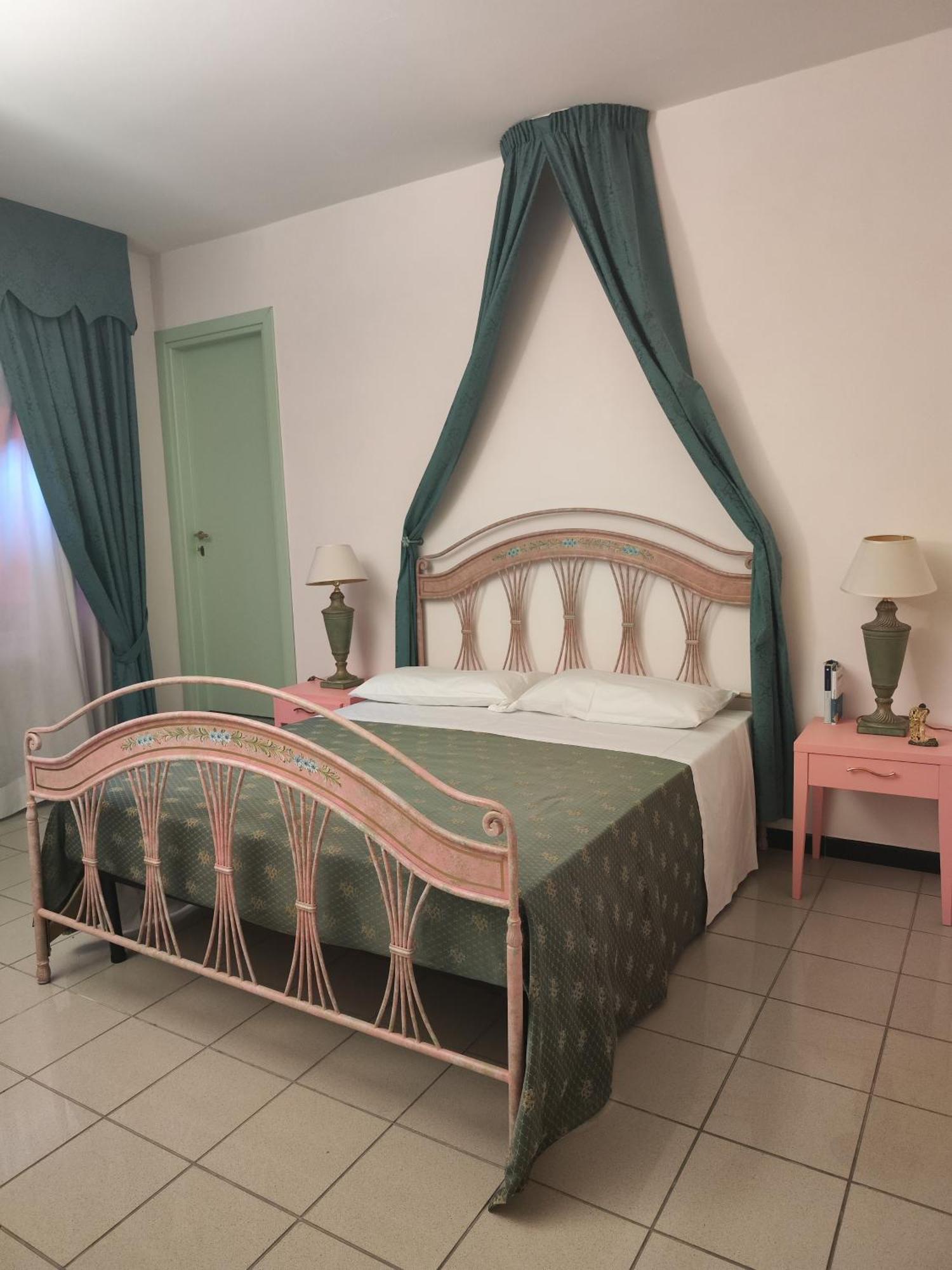 Dalia Appartamento Turistico Castrovillari Esterno foto